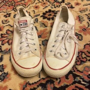 Converse low top